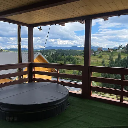 Family Holiday home Yablunytsya